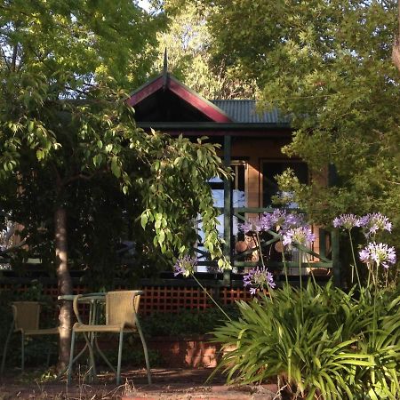 Willowlake Cottages Howqua Ngoại thất bức ảnh